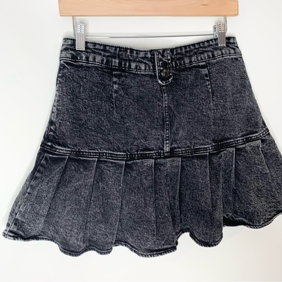 Wild Fable Pleated Black Wash High Rise Denim Skirt 6 - Picture 5 of 8